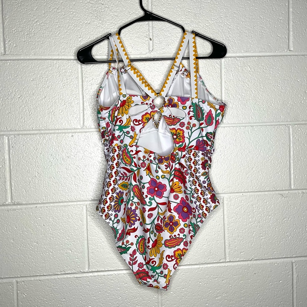 < Vibrant Floral One Piece Swimsuit Size XL > - Picture 5 of 5